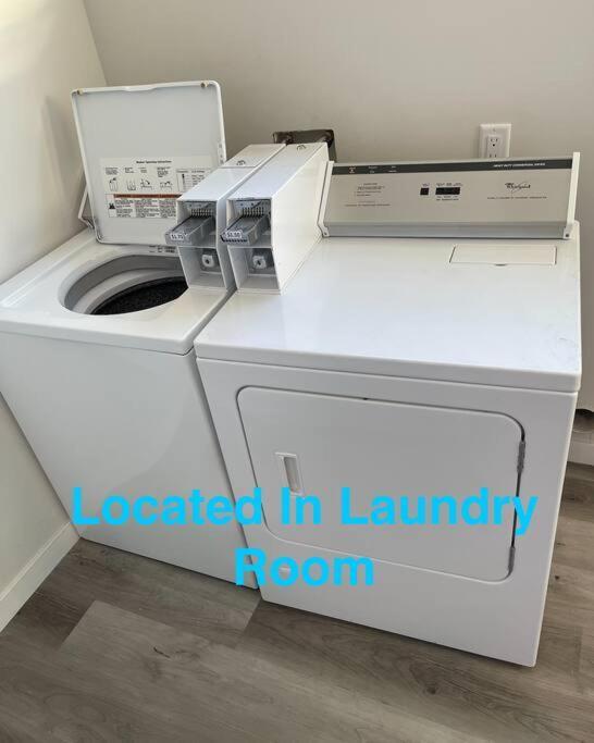 Cute Studio With Large Balcony And Great Park View San Diego Zewnętrze zdjęcie